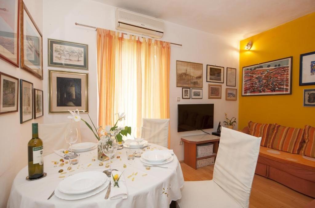Apartments Kalajzic Pucisca Room photo